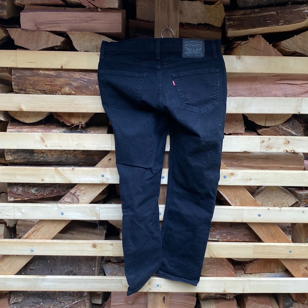 LEVI’S 511 - Like new jeans